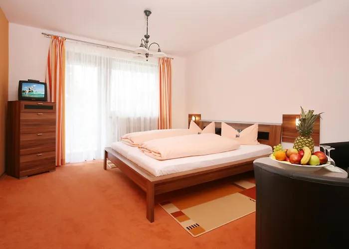 Landhotel Weisser Hahn